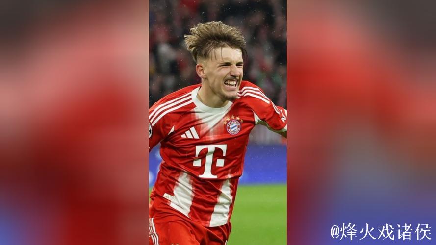 17岁290天，卡尔成为欧冠历史连续3场进球最年轻